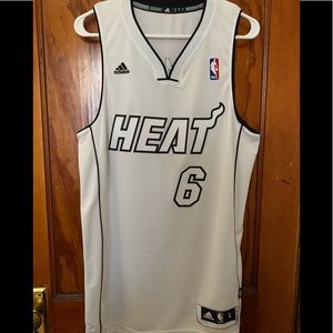 Adidas NBA LeBron James Miami Heat jersey, Men’s S